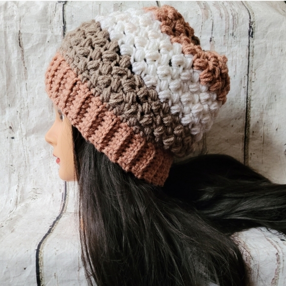 New texture crochet Beanie - Picture 6 of 7